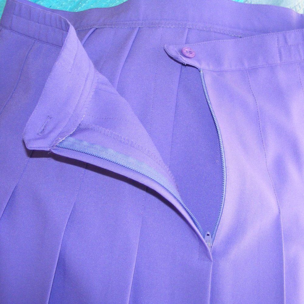 Vintage HEAD Tennis Skirt, 34", Purple, Pleated, Back Zip, Athletic wear - Picture 11 of 13